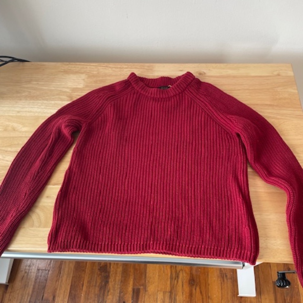 Like New 100% Cotton Red Sweater